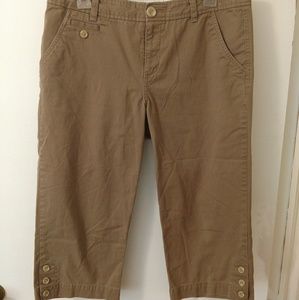 Dockers Capris
